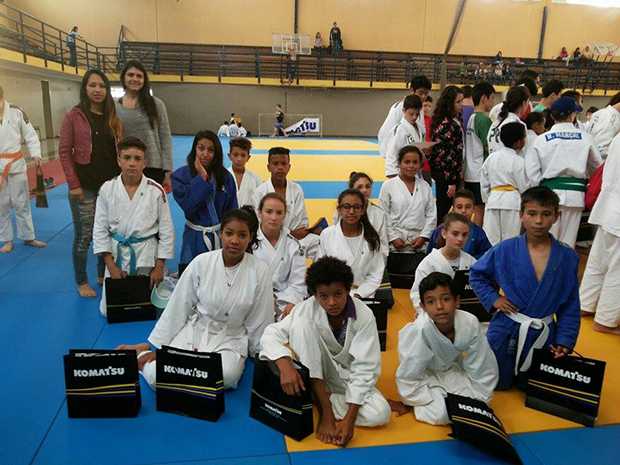 Judocas araucarienses brilham na Copa Paraná 2015