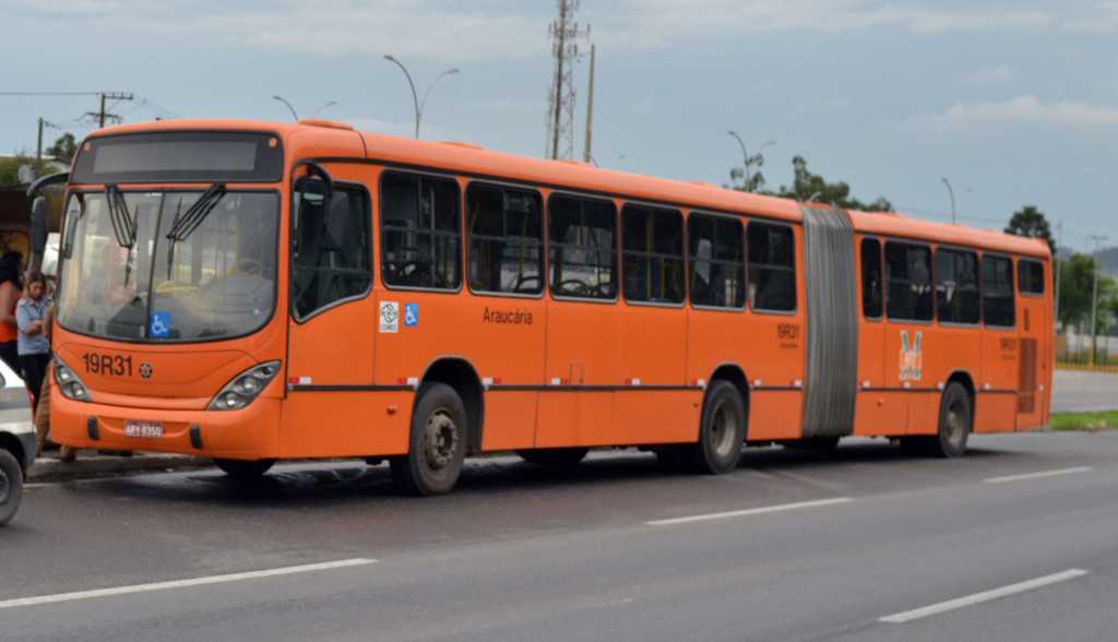 Araucarienses acordaram sem ônibus metropolitanos