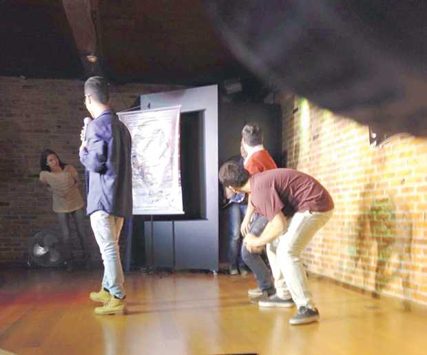 Impro Comedy apresenta stand up no Teatro da Lapa