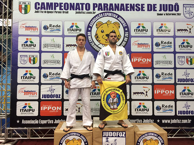Judocas participaram do Paranaense em Foz do Iguaçu