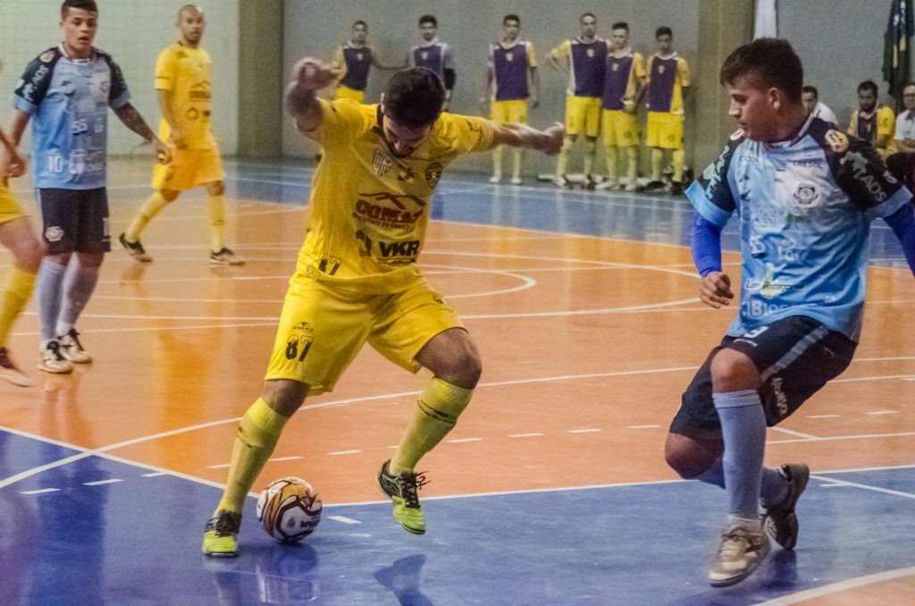 Futsal perde com a classificação garantida