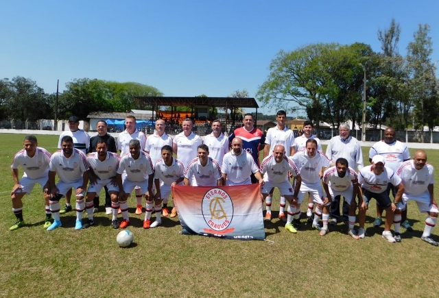 Equipe Eternos Craques de Araucária está na semifinal da 1ª Copa Adelmari Nassar