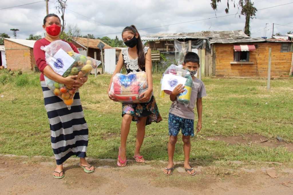 LBV entrega 1,5 toneladas de doações no bairro Capela Velha