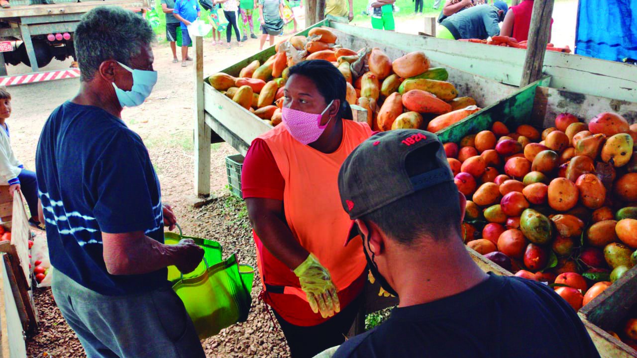 Rede de Solidariedade se formou para alimentar os mais carentes