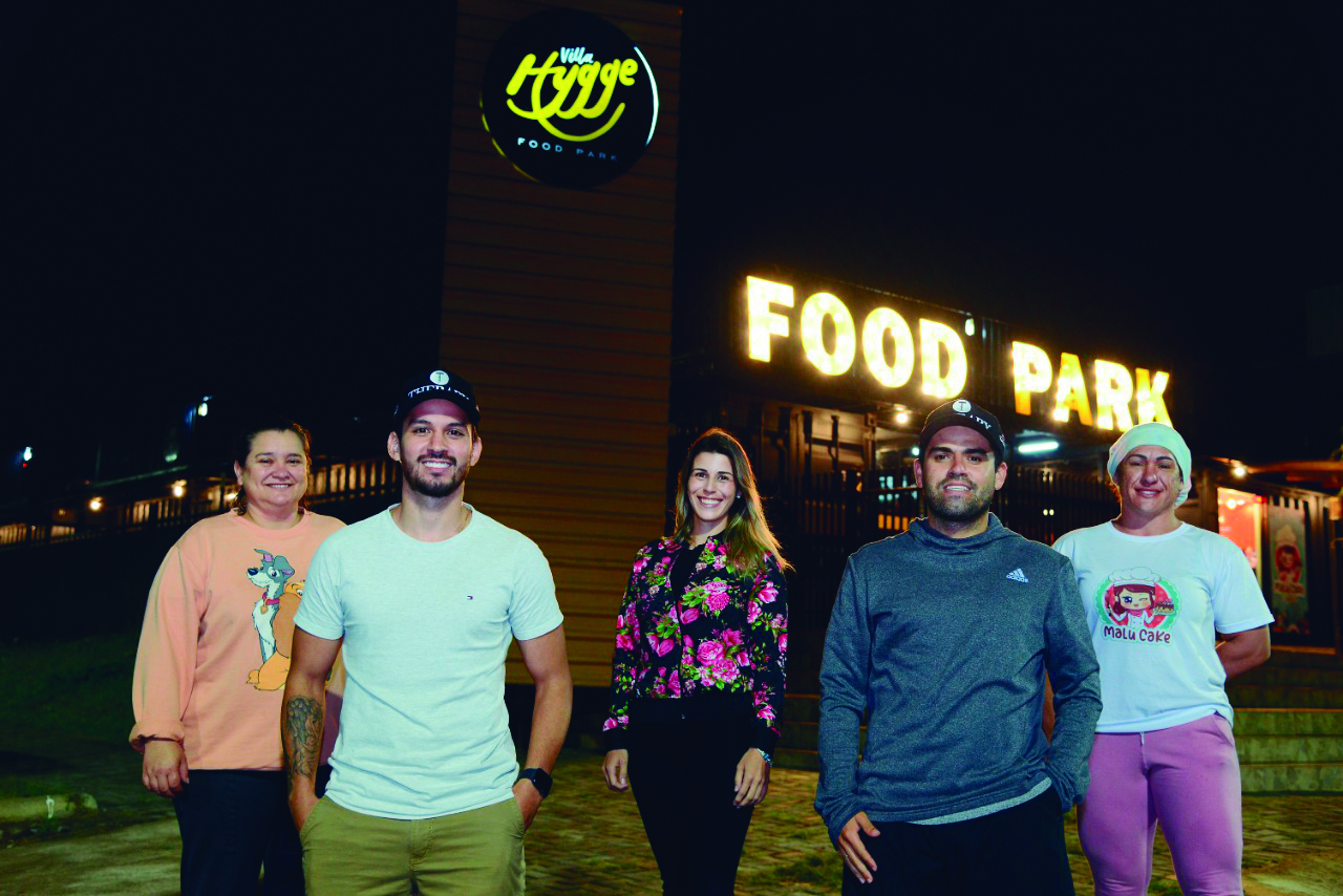 Música ao vivo é liberada e food park está preparado para a volta dos clientes