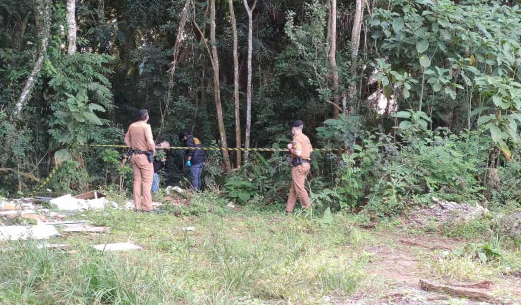 Corpo de jovem é encontrado com marcas de tiros na área rural de Taquarova