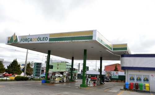 Posto de combustíveis Força do Óleo retoma atividades