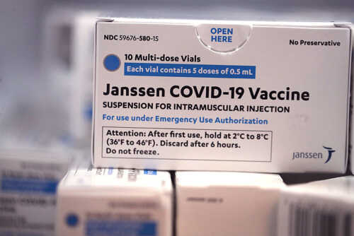 Especialista da Clínica São Vicente esclarece as principais dúvidas sobre as vacinas contra Covid-19
