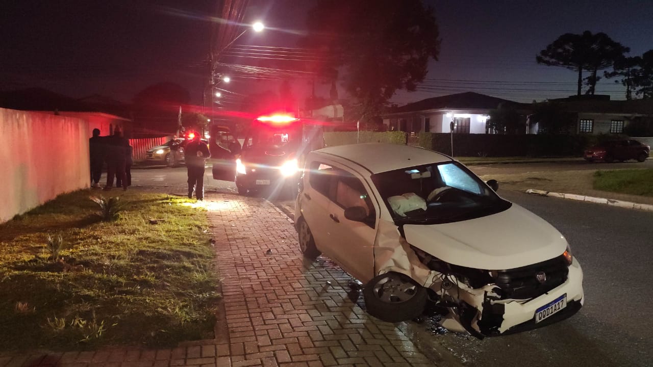 Duas crianças ficam feridas em acidente ocorrido no bairro Fazenda Velha