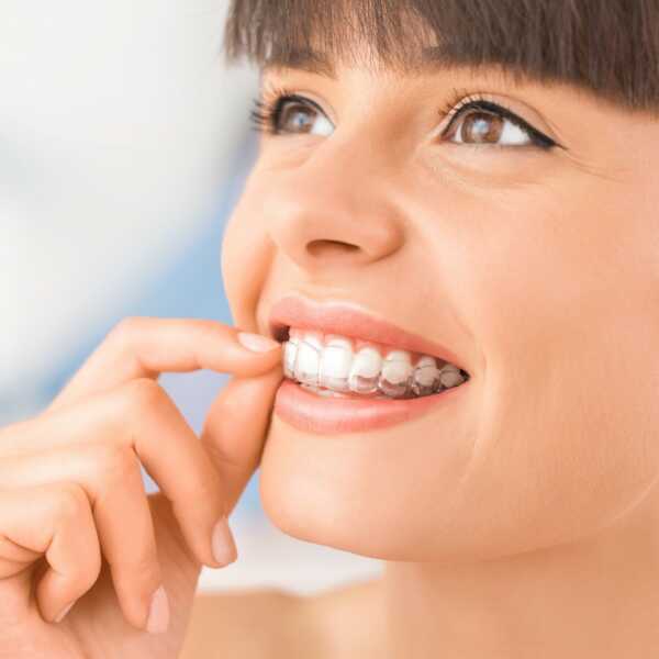 Tratamento moderno na Oral Unic promete mais rapidez e eficiência
