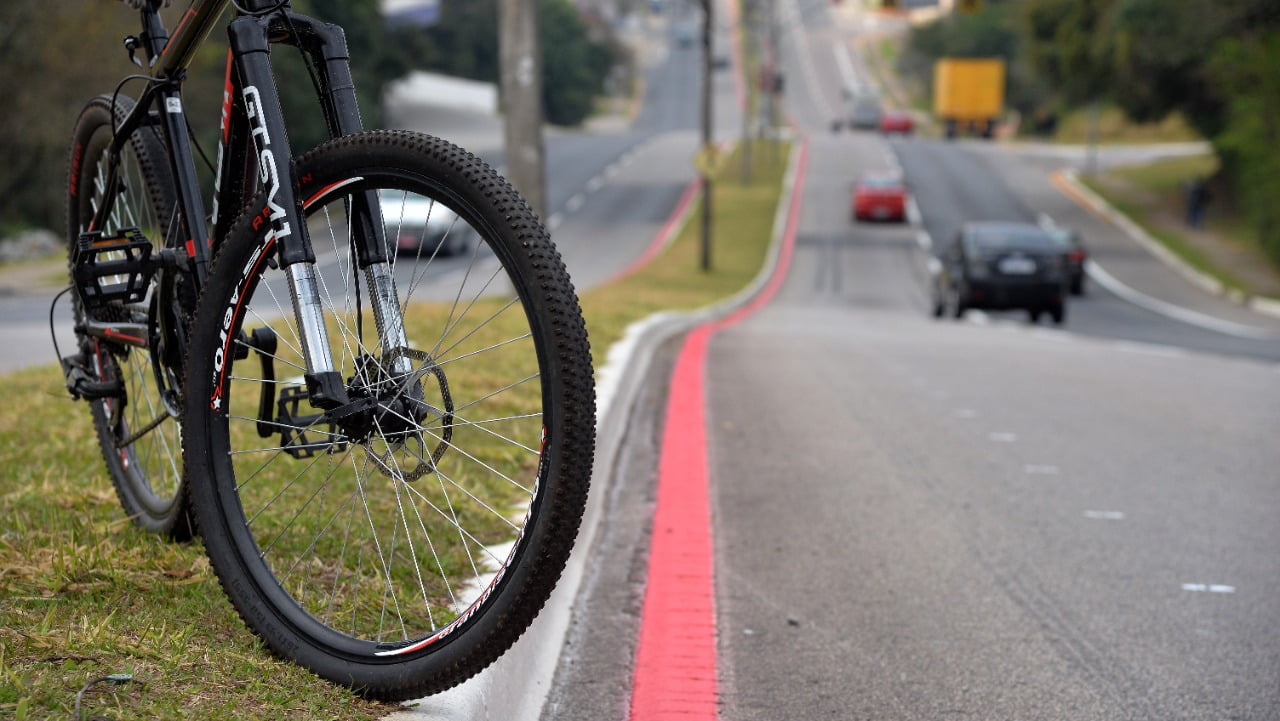 Manoel Ribas ganha ciclofaixa de quase 4 quilômetros