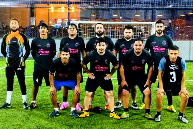 Renegados Futebol Clube busca patrocinadores para participar de competições