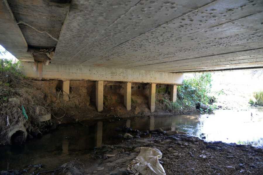 Possível falta de manutenção em ponte preocupa moradores