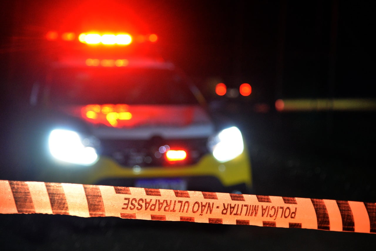 Suspeito de roubar carga de laticínios morre em confronto com a PM