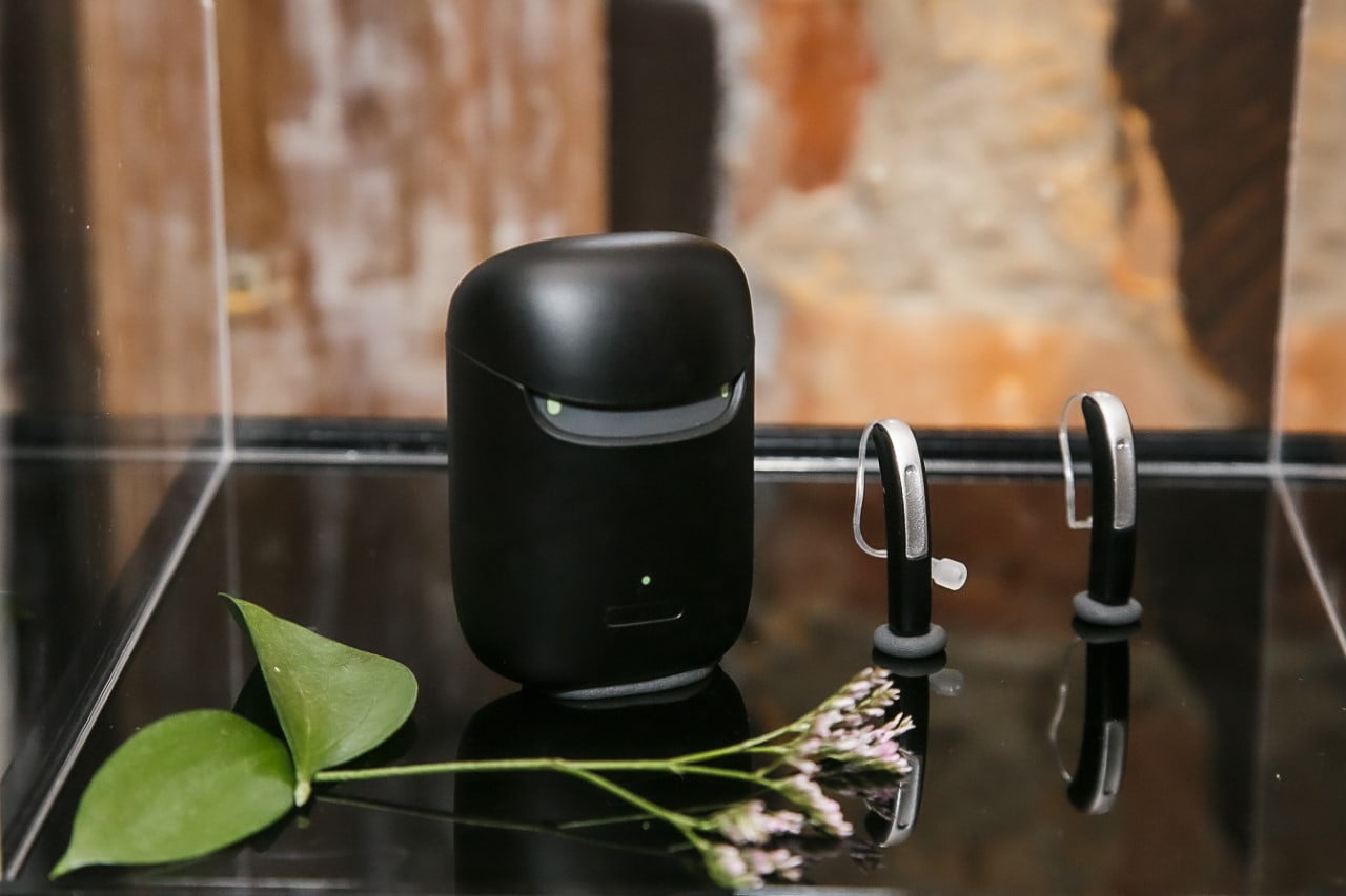 Audiba apresenta um novo e mais moderno aparelho auditivo