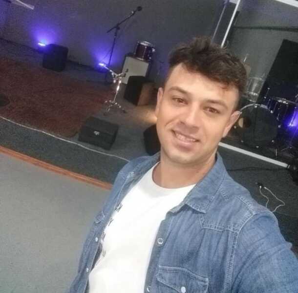 Mãe pede ajuda da comunidade para encontrar filho desaparecido