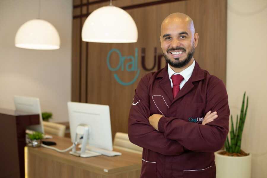 Oral Unic lança Best Friday para renovar sorrisos em Araucária