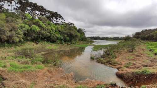 Chuvas recentes minimizam seca da barragem do Passaúna
