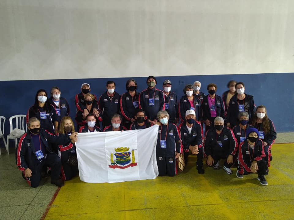 Idosos participam dos Jogos da Integração da Terceira Idade