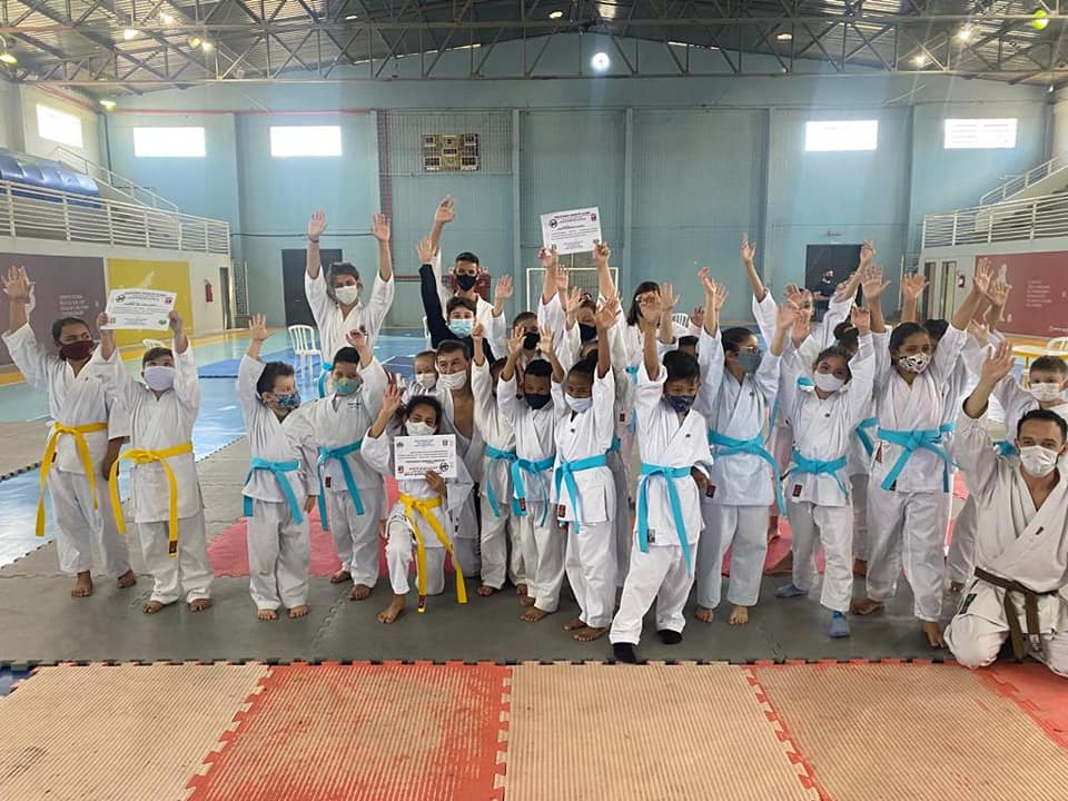 Alunos De Karatê São Graduados Durante Festival Do Encerramento De 2020 O Popular Do Paraná 