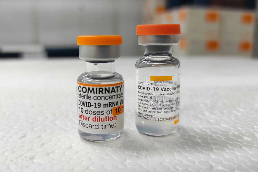 Saúde começa a distribuir 686,8 mil vacinas contra a Covid-19 a todos os 399 municípios