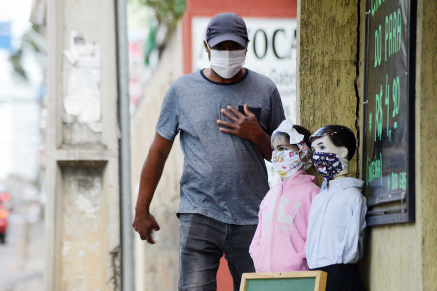 Fim da obrigatoriedade do uso da máscara depende do Governo do Estado, explica Prefeitura