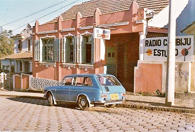 Antiga instalação da Rádio Cambiju