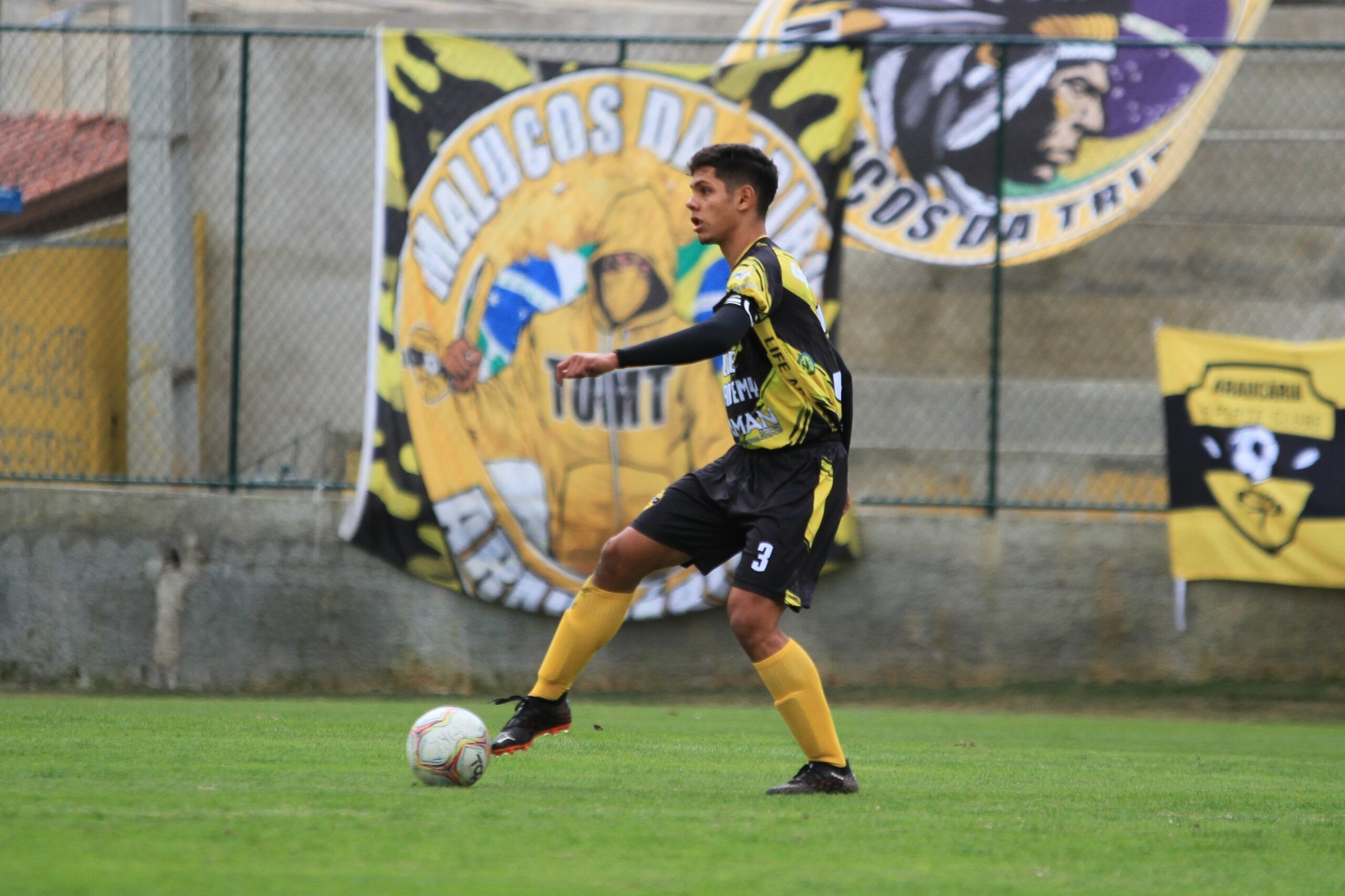 Cacique precisa vencer próximo confronto para se manter vivo no Paranaense Sub17