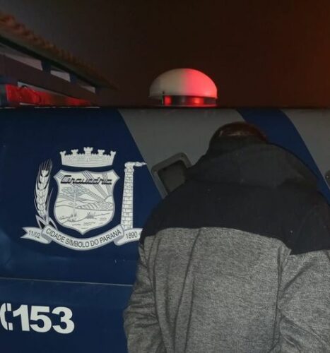 Homem com mandado é abordado e volta para a prisão