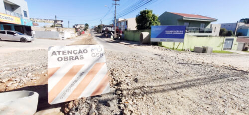 Comerciantes reclamam da demora em concluir obras na Rua Capivari