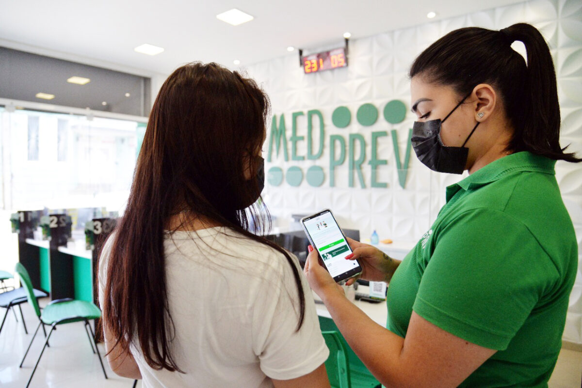 Med Prev Araucária reforça a importância de exames preventivos durante o “Agosto Azul”
