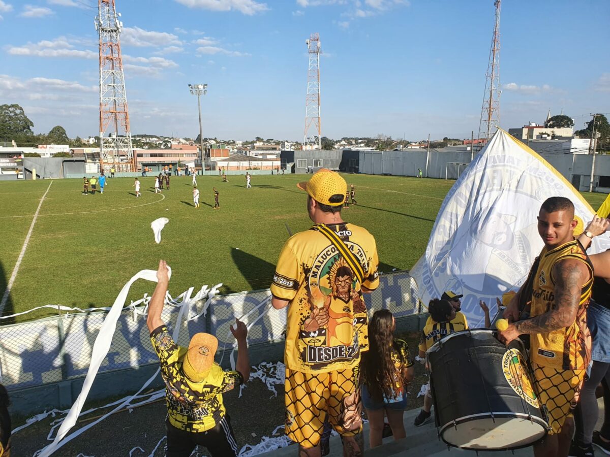 Com apoio da torcida, Araucária vence partida na Terceirona contra o Hope Internacional