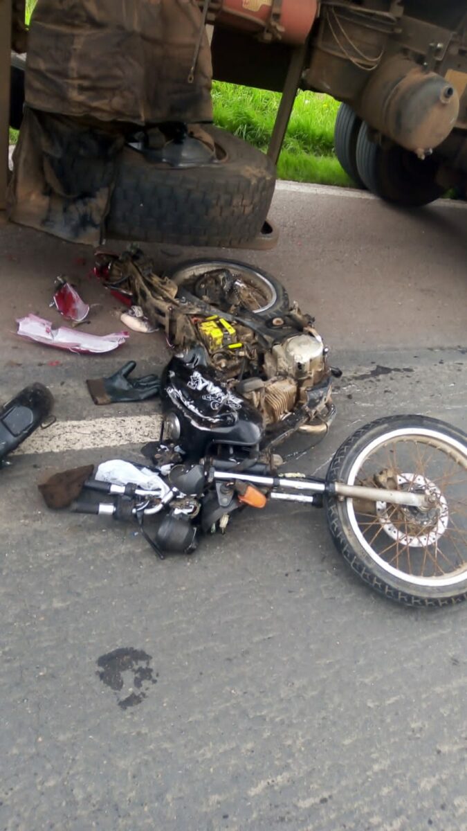 Motociclista perde a vida em grave acidente na PR 423