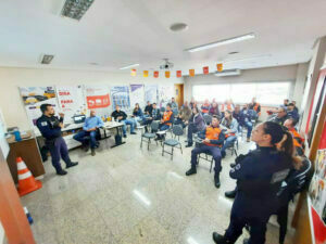 Patrulha Maria da Penha da GMA dá palestras orientativas sobre violência doméstica