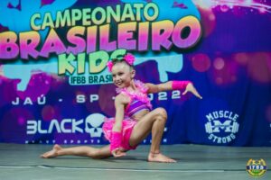 Bela Baja disputará o Sul Americano de Fisiculturismo e sua apresentação será nesta 6ª feira (7)