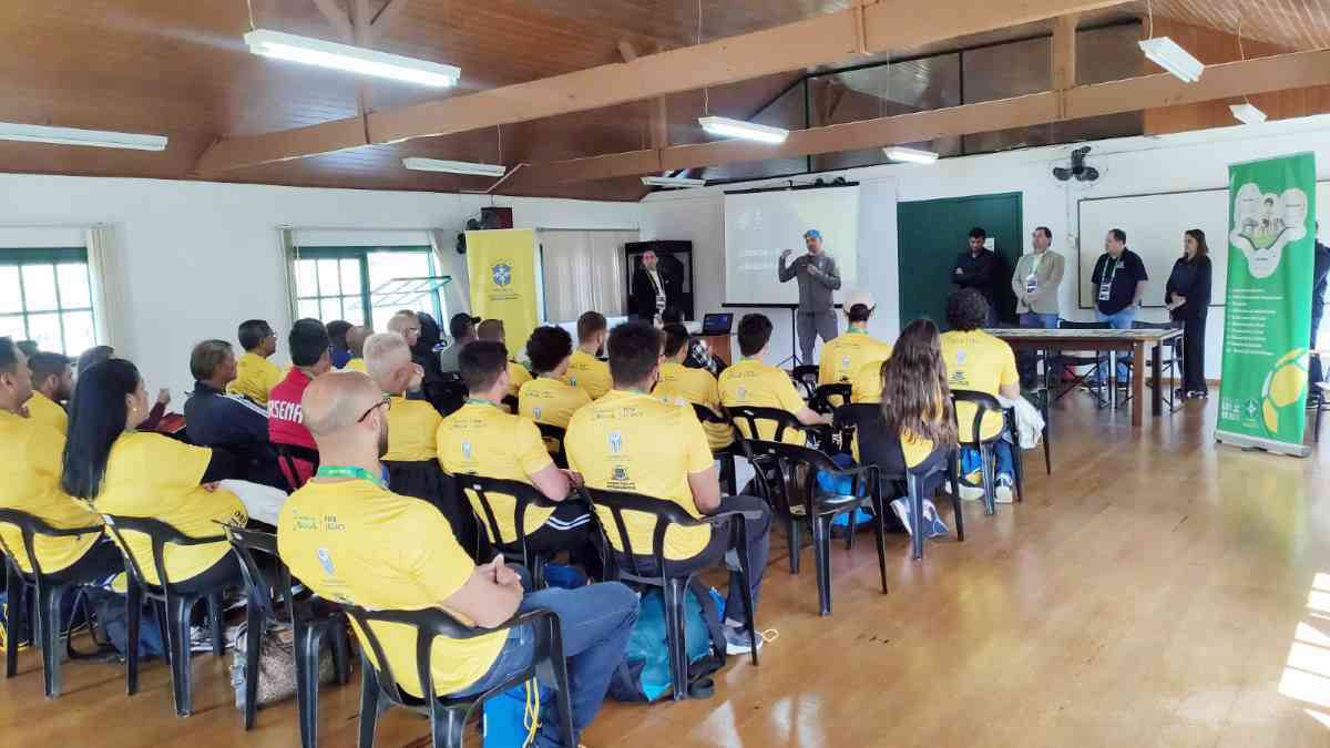 Araucária é a 1ª cidade do Paraná a receber uma escolinha da CBF