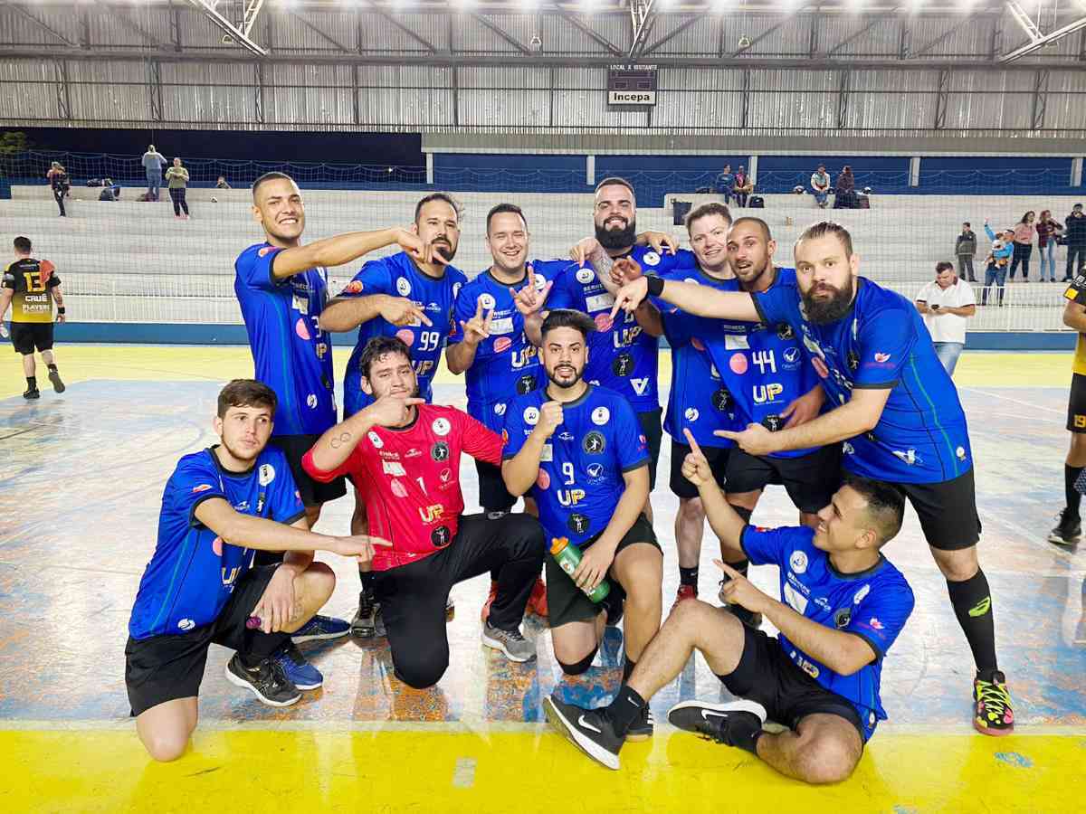 Associação Araucariense de Handebol vence São José dos Pinhais e está em 5° na Liga Metropolitana