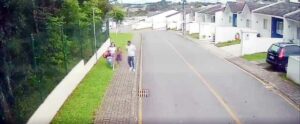 Homem que agrediu mulher grávida até ela desmaiar permanece preso
