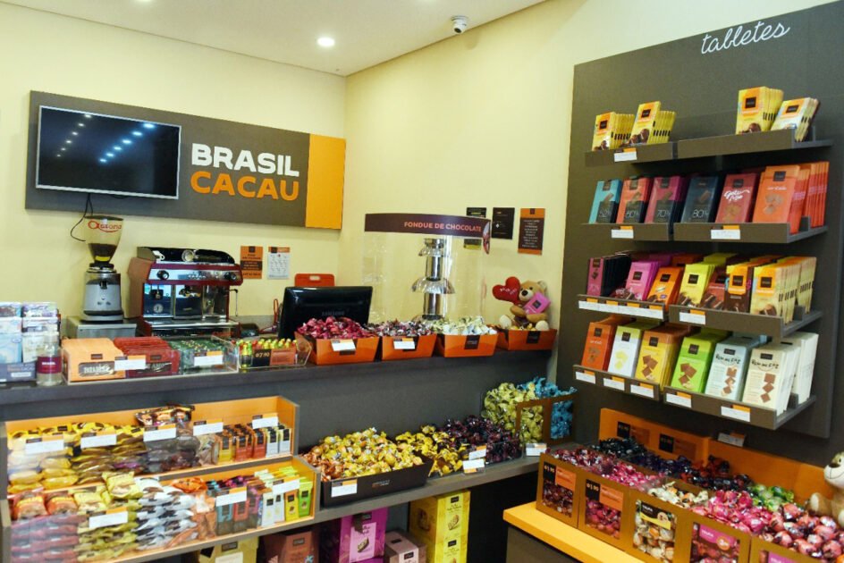 Araucária ganha unidade da rede de Chocolates Brasil Cacau