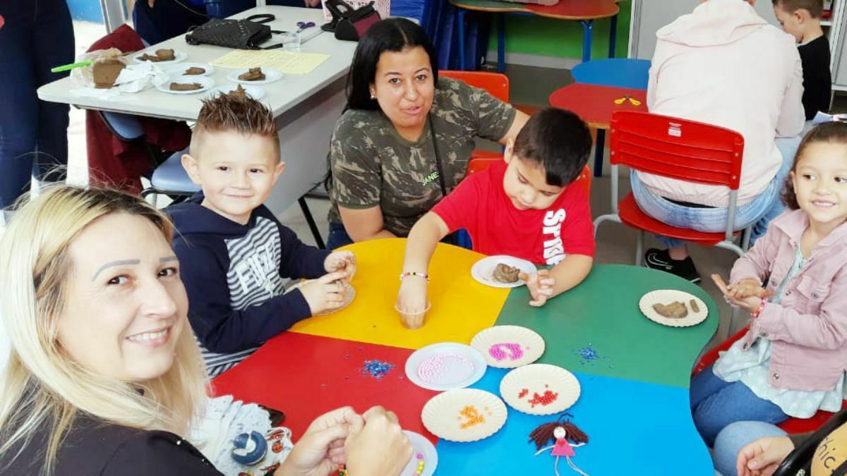 CMEI Maria Bronilda Namikata recebe famílias das crianças para evento especial