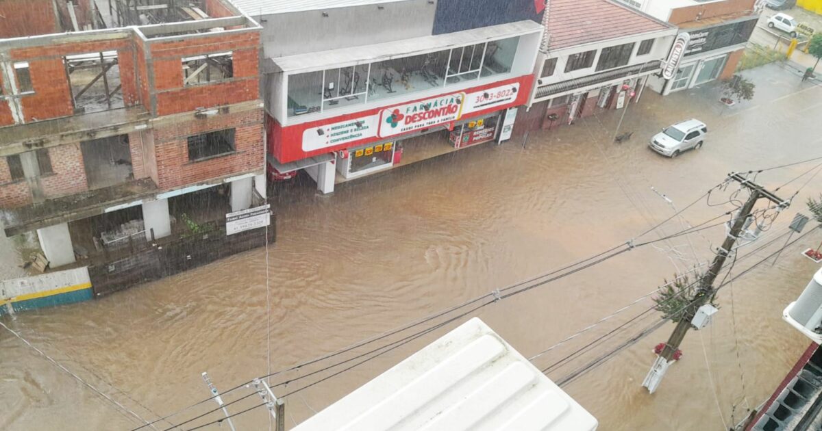 Defesa Civil contabilizou 40 residências atingidas e 180 pessoas afetadas pelas fortes chuvas