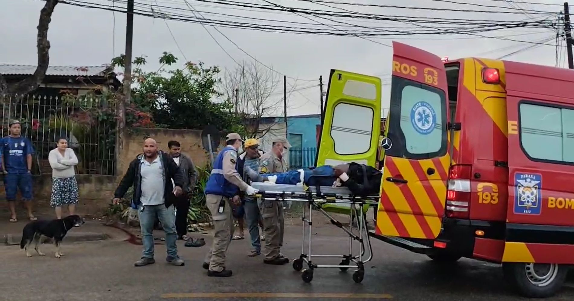Sábado começa com acidente grave no Capela Velha
