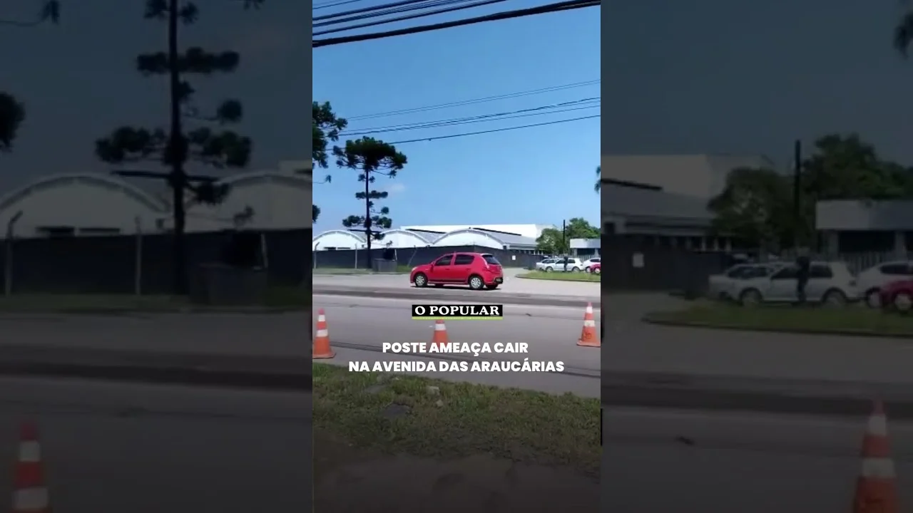 Um poste que está quase caindo na Avenida das Araucárias, em frente a Parnaplast, vai ser retirado