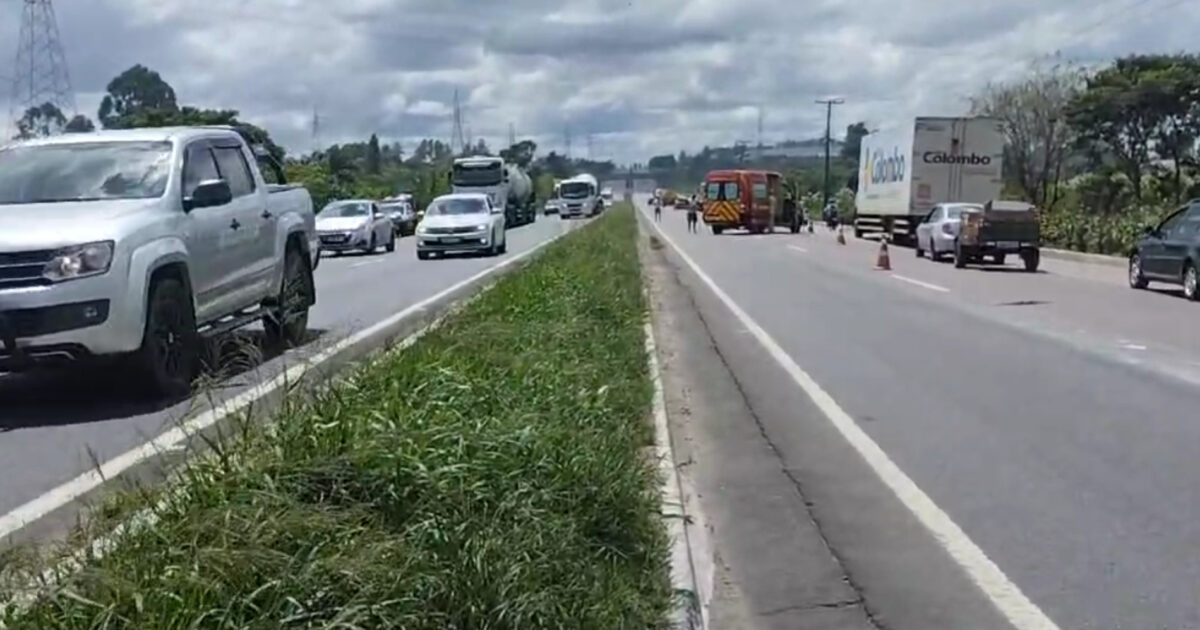 Idoso é atropelado na BR-476