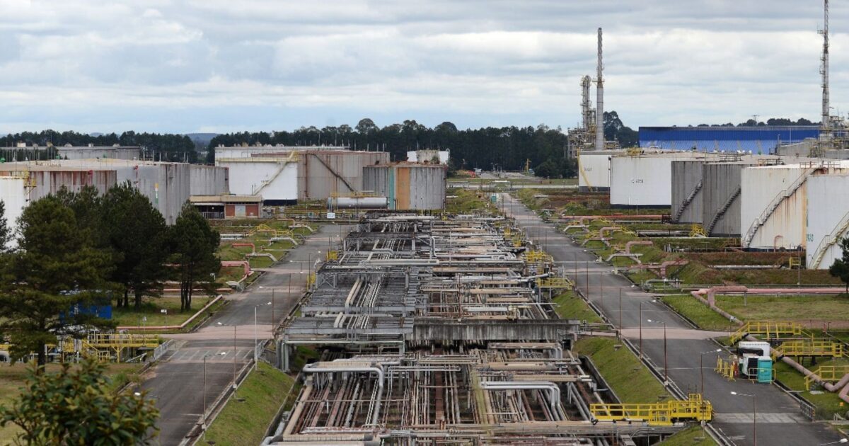 Homem que tentava furtar combustível nos dutos da Petrobras morre soterrado