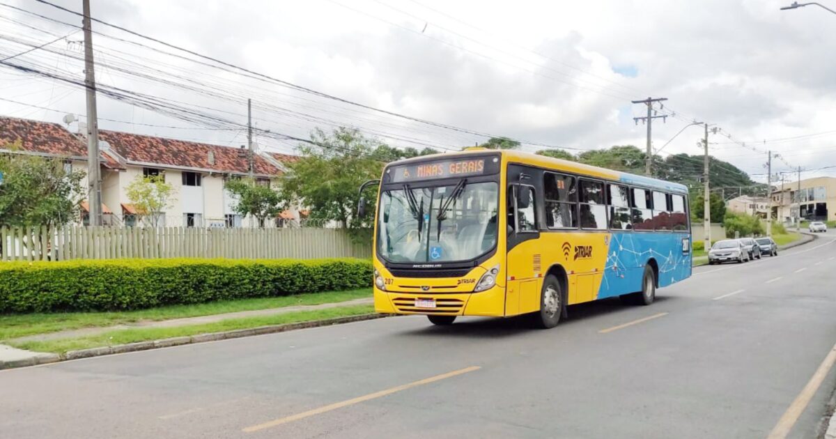 Pais pedem mais ônibus na linha Planalto Minas Gerais para atender estudantes