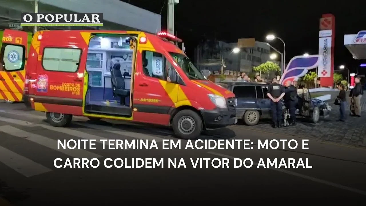 Noite termina em acidente: moto e carro colidem na Vitor do Amaral