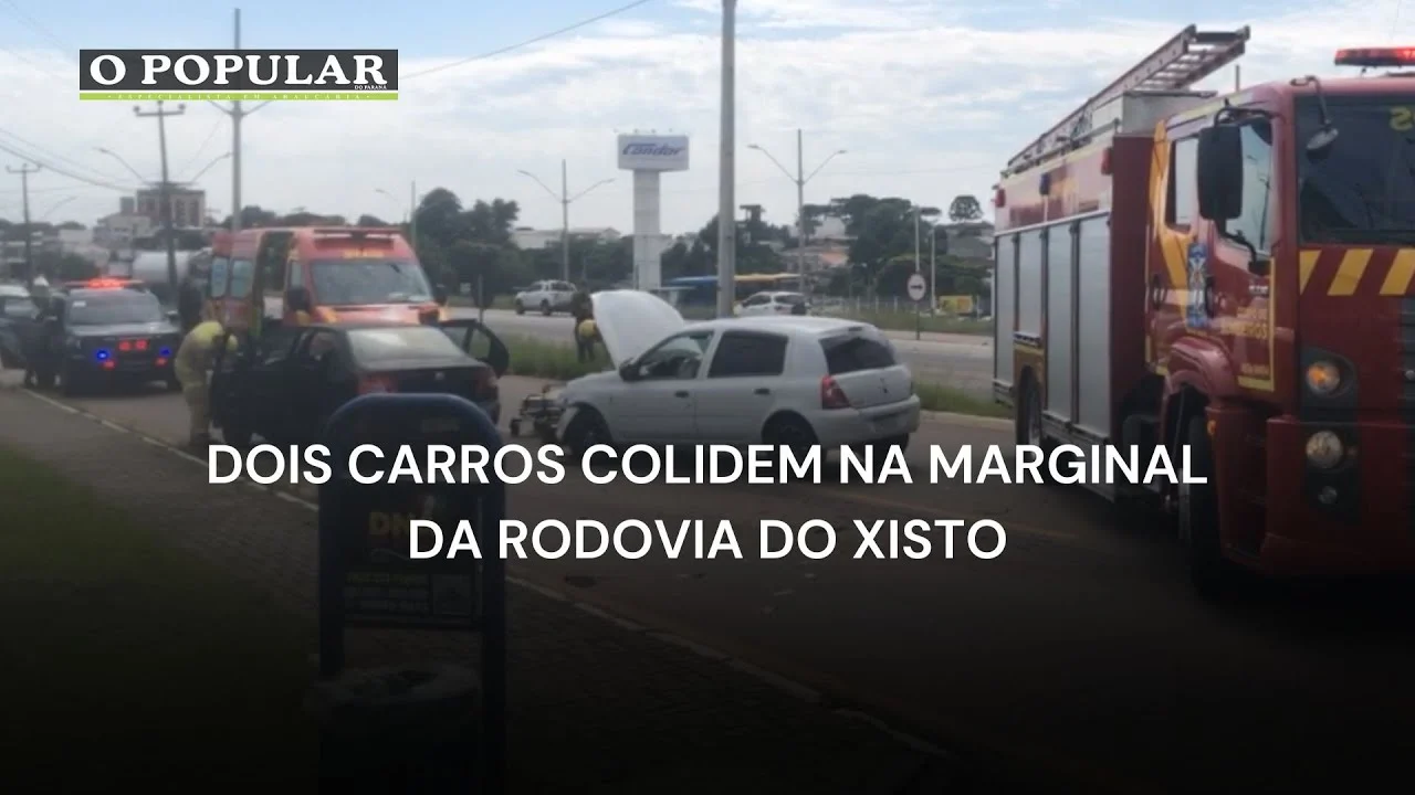 Dois carros colidem na marginal da Rodovia do Xisto