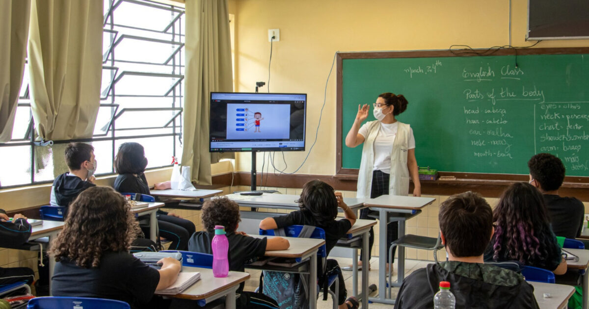 Inscrições do concurso público para professores da rede estadual abriram nessa segunda-feira (10/04)