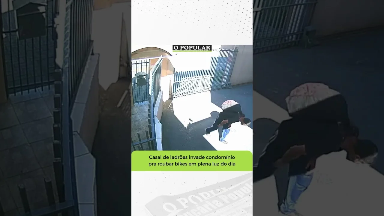 Câmeras de segurança de um condomínio na rua Alberto Karas flagraram a ação de um casal de ladrões
